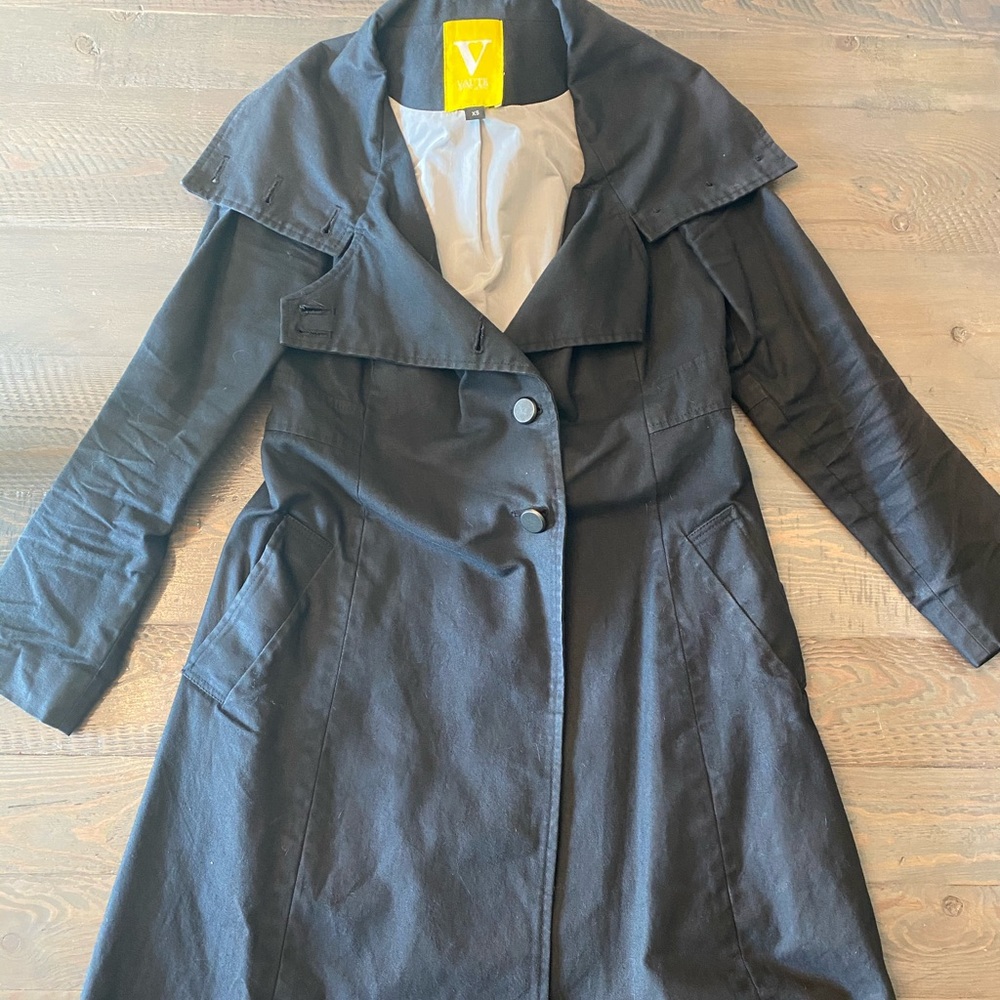 Vaute Couture Raincoat